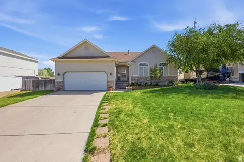6373 Rogue River Ln #9, Salt Lake City, UT 84118