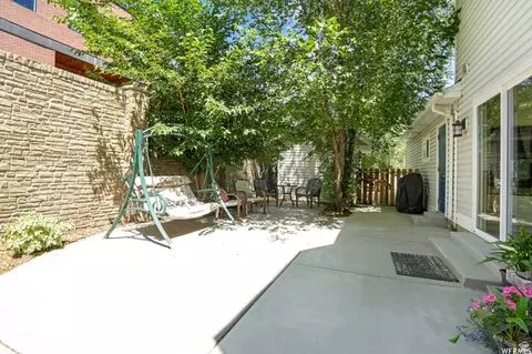 Exterior - 967 E 12600 S, Draper, UT 84020 photo 2 of 4