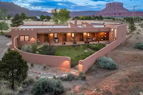 328 Castle Valley Dr, Castle Valley, UT 84532