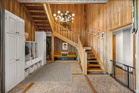 Entry Way - 12 N Quiet Meadow Ln, Mapleton, UT 84664 photo 6 of 8
