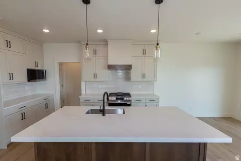 1112 E 50 N, Hyde Park, UT 84318 photo 7