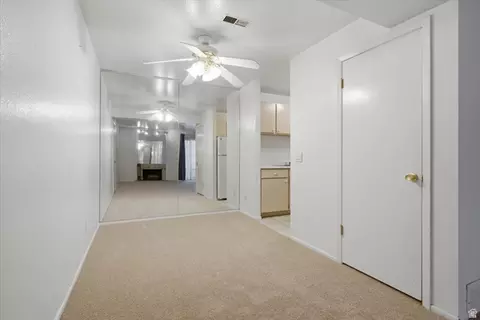Dining - 5328 S 570 E #I, Murray, UT 84107 photo 1 of 1