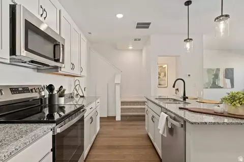2858 S Kinsey Ct W #39, West Valley City, UT 84128