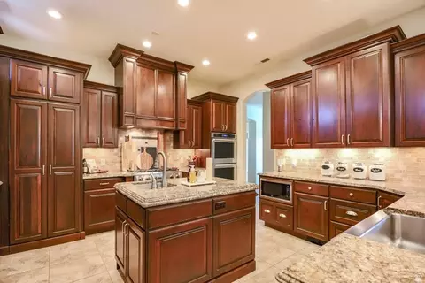 Kitchen - 224 E 1175 S, Ivins, UT 84738 photo 1 of 10