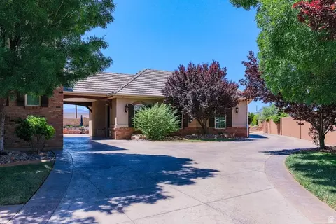 Exterior - 224 E 1175 S, Ivins, UT 84738 photo 5 of 27