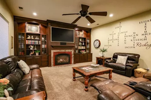 Living - 224 E 1175 S, Ivins, UT 84738 photo 6 of 10