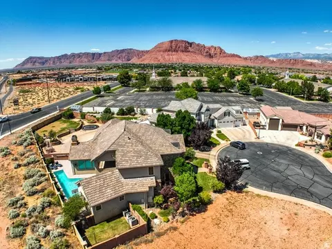 View/Area - 224 E 1175 S, Ivins, UT 84738 photo 4 of 9