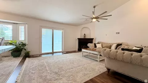 Living - 1528 E Buttercup Dr, Sandy, UT 84092 photo 1 of 3