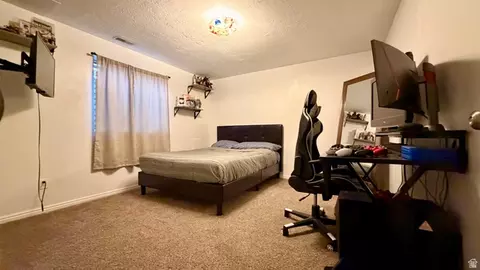 Bedroom - 1528 E Buttercup Dr, Sandy, UT 84092 photo 5 of 5