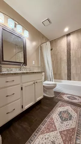Bath - 1528 E Buttercup Dr, Sandy, UT 84092 photo 2 of 4