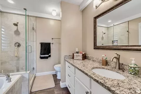 Bath - 1528 E Buttercup Dr, Sandy, UT 84092 photo 1 of 4