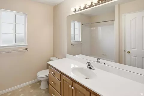 Bath - 1990 S 424 E, Orem, UT 84058 photo 1 of 5