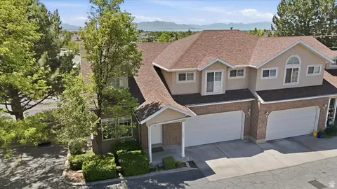 Exterior - 1990 S 424 E, Orem, UT 84058 photo 6 of 6
