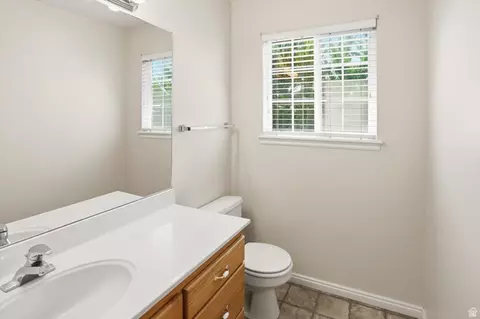 Bath - 1990 S 424 E, Orem, UT 84058 photo 5 of 5