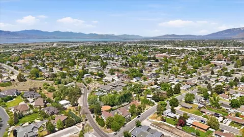 View/Area - 1990 S 424 E, Orem, UT 84058 photo 7 of 8