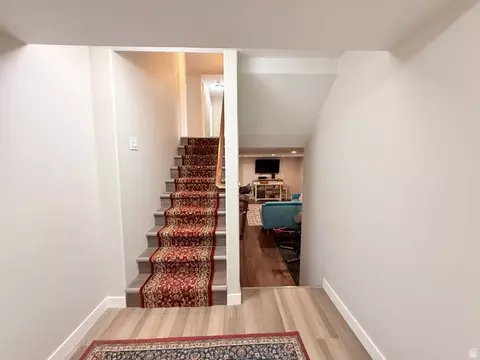 Entry Way - 681 E Abbottsford Ct S, Sandy, UT 84070 photo 5 of 5