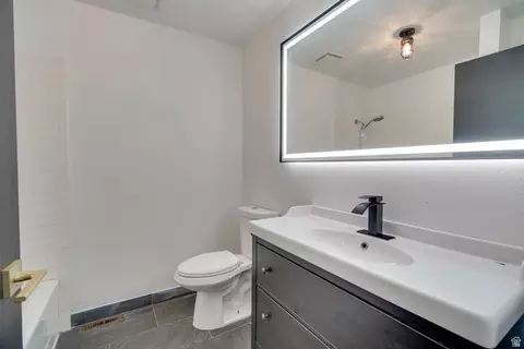 Bath - 117 S 580 E, Midway, UT 84049 photo 2 of 5