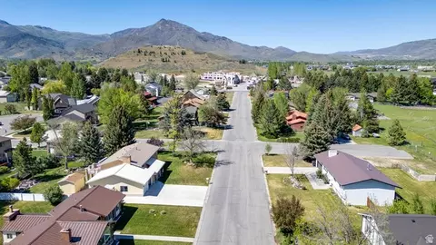 View/Area - 117 S 580 E, Midway, UT 84049 photo 9 of 11