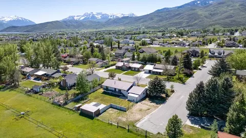 View/Area - 117 S 580 E, Midway, UT 84049 photo 2 of 11