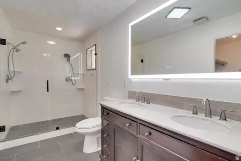 Bath - 117 S 580 E, Midway, UT 84049 photo 1 of 5