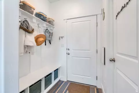 Entry Way - 646 S Meade St, Mapleton, UT 84664 photo 2 of 4