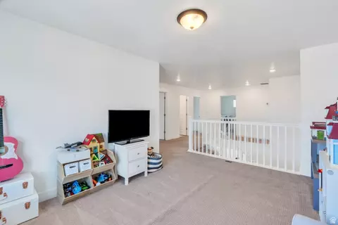 Entry Way - 646 S Meade St, Mapleton, UT 84664 photo 4 of 4