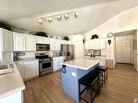 6344 S Adirondack Way, Taylorsville, UT 84129