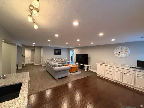 Living - 2368 S 825 W, Syracuse, UT 84075 photo 3 of 5