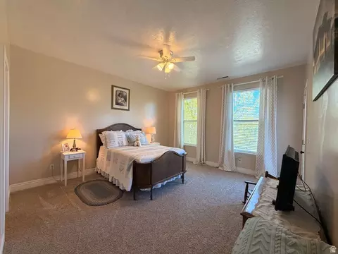 Bedroom - 2368 S 825 W, Syracuse, UT 84075 photo 5 of 9