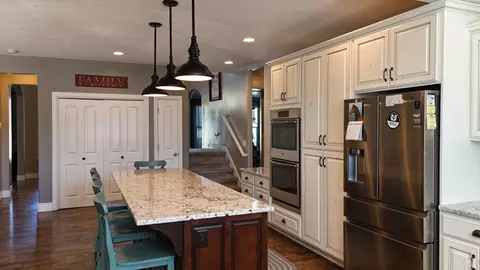 Kitchen - 2368 S 825 W, Syracuse, UT 84075 photo 4 of 6
