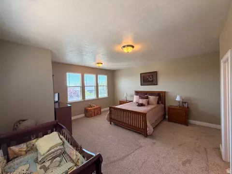 Bedroom - 2368 S 825 W, Syracuse, UT 84075 photo 3 of 9