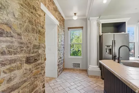 Entry Way - 372 W 100 N, Logan, UT 84321 photo 2 of 2