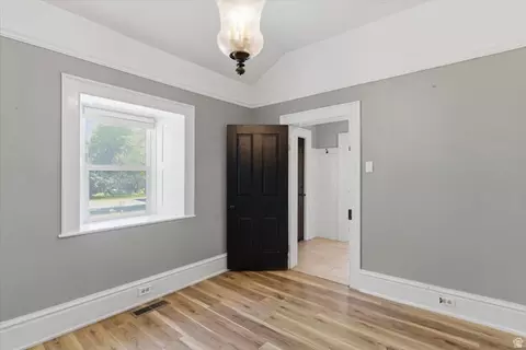 Bedroom - 372 W 100 N, Logan, UT 84321 photo 3 of 4