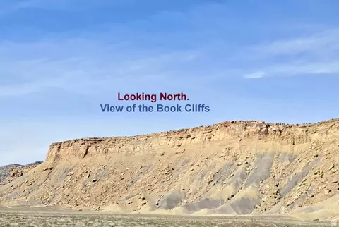 458 W Singing Desert Rd, Thompson, UT 84540