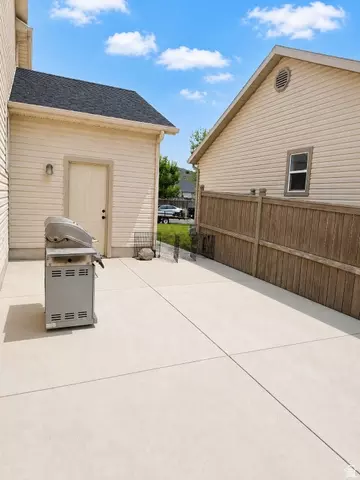 7481 N Red Pine Rd, Eagle Mountain, UT 84005 photo 35