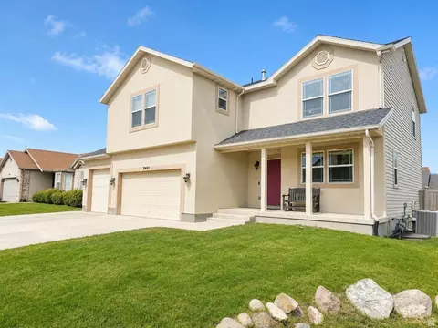 7481 N Red Pine Rd, Eagle Mountain, UT 84005 photo 2
