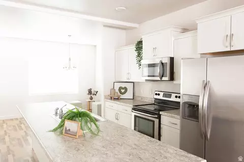 Kitchen - 1506 S 615 W, Orem, UT 84058 photo 2 of 2