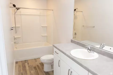 Bath - 1506 S 615 W, Orem, UT 84058 photo 1 of 2