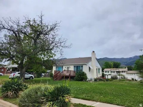 165 S 100 E, Kaysville, UT 84037