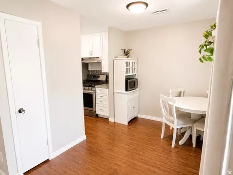 Dining - 5565 S Willow #E, Murray, UT 84107 photo 2 of 2