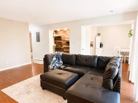 5565 S Willow #E, Murray, UT 84107