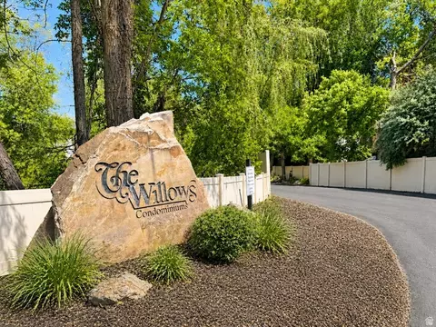 View/Area - 5565 S Willow #E, Murray, UT 84107 photo 4 of 4