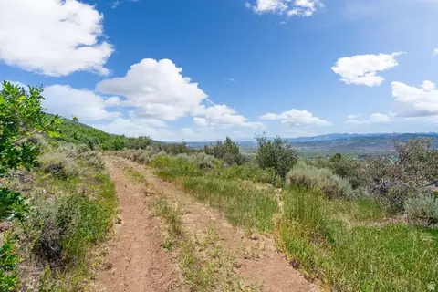 2427 Painter Rd, Marion, UT 84036 photo 13