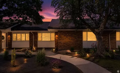 4900 S Three Fountains Dr #137, Murray, UT 84107