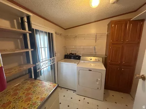 238 E Detroiter Cir S, Murray, UT 84107 photo 12