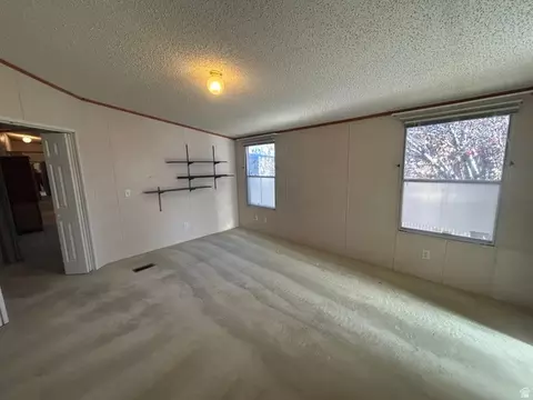 238 E Detroiter Cir S, Murray, UT 84107 photo 13