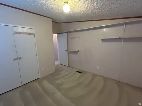 238 E Detroiter Cir S, Murray, UT 84107 photo 10