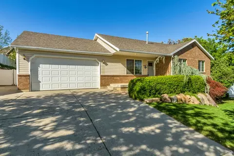 966 E Lambert Ave, Santaquin, UT 84655