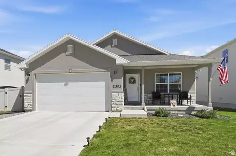 2303 E Tumbleweed Rd, Eagle Mountain, UT 84005
