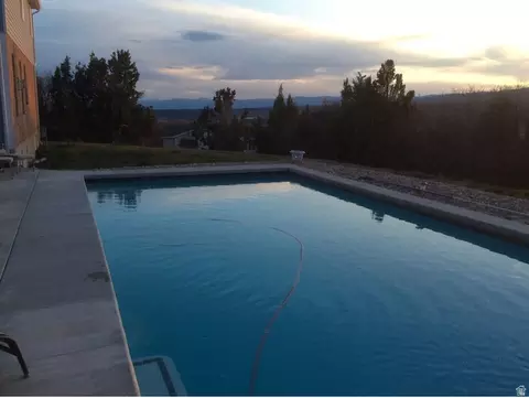 Exterior - 11910 E 24650 Dr N, Fairview, UT 84629 photo 3 of 3
